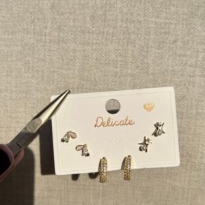 Earrings Card 15
